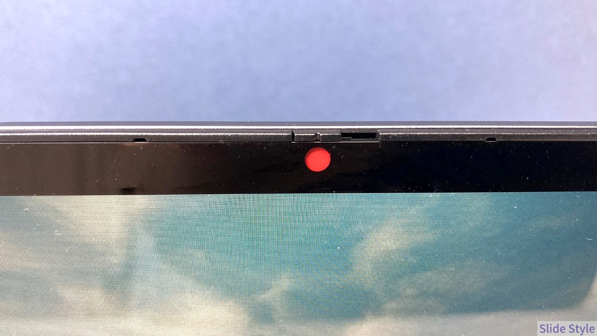 Lenovo IdeaPad 5i 2-in-1 Gen 11のディスプレイ上部カメラ