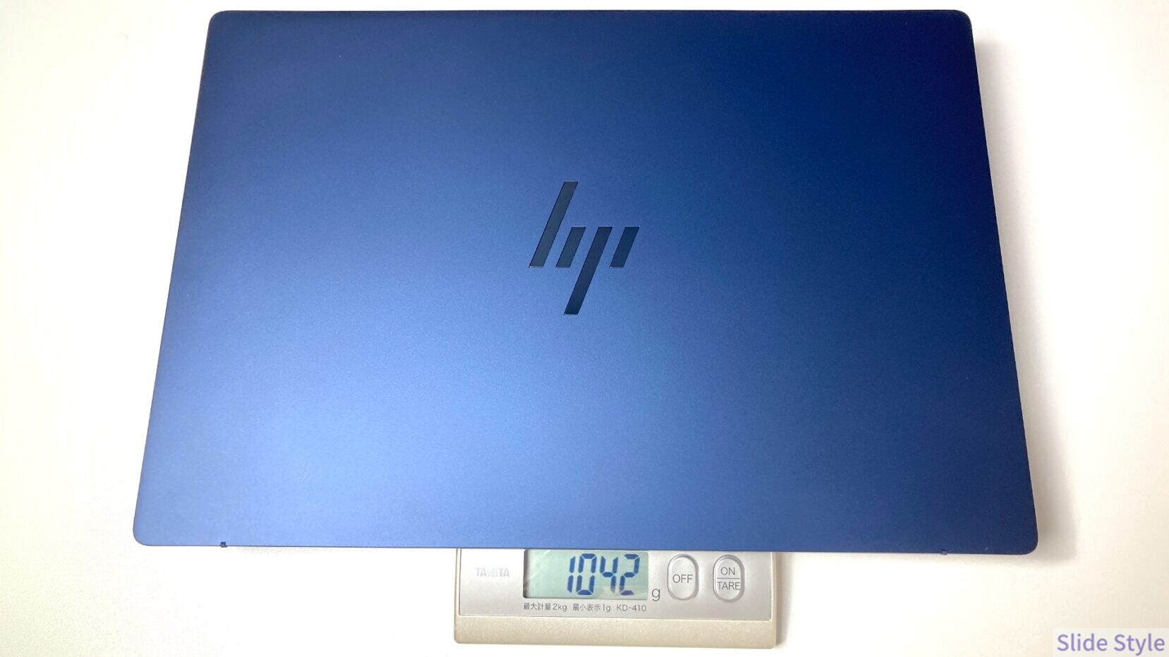 本体重量1042g