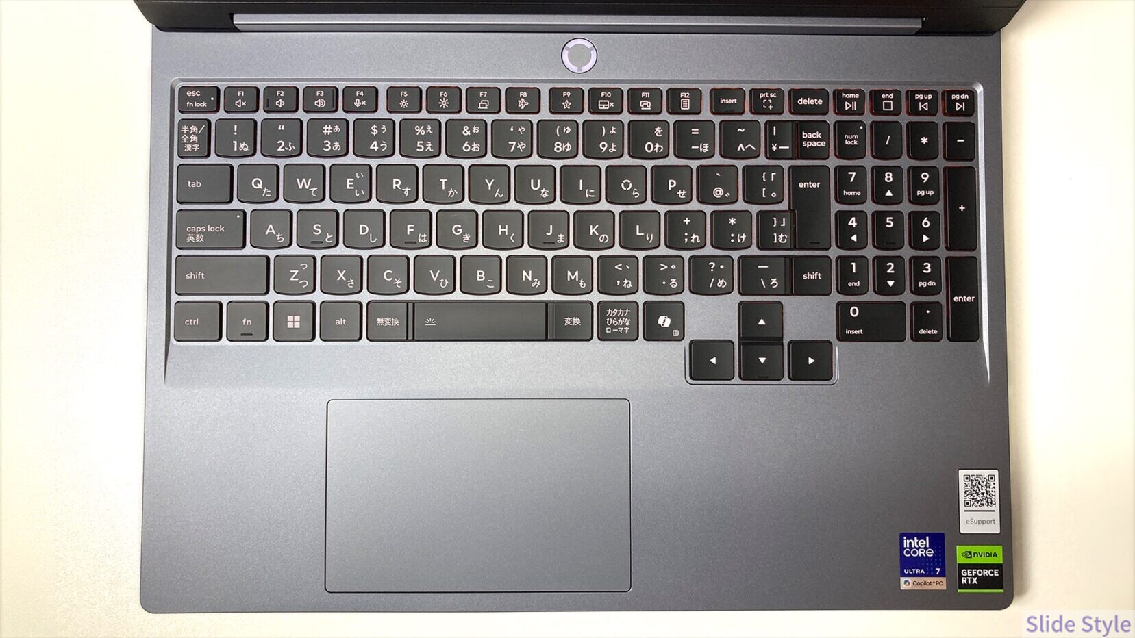 キーボード・パームレスト上面